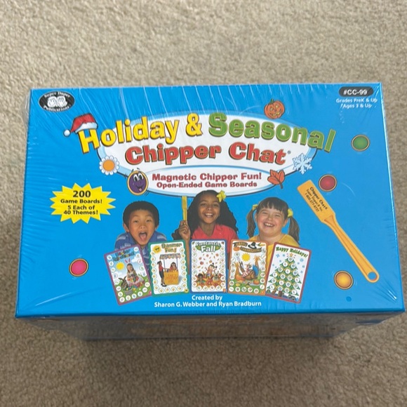 Holiday & Seasonal Chipper Chat Game - Super Duper Publications - Picture 1 of 5